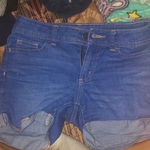 jean shorts🤩